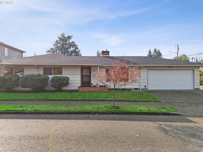 6212 SE Knight St, Portland, OR, 97206