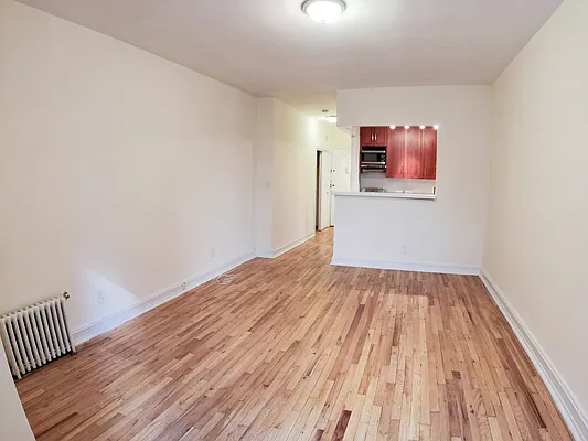 Rented by Urban Real Estate Inc | media 10