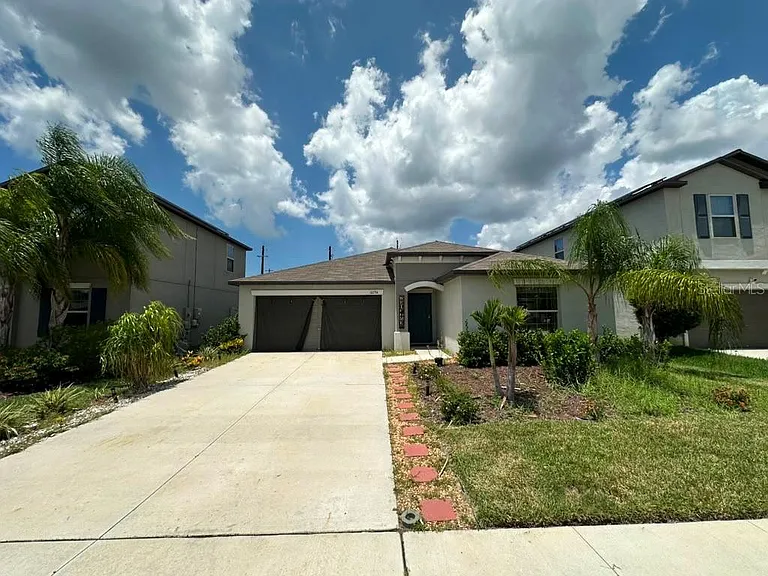 10236 Bright Crystal Ave — Photo 11