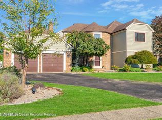 453 Sloping Hill Ct, Brick, NJ 08723