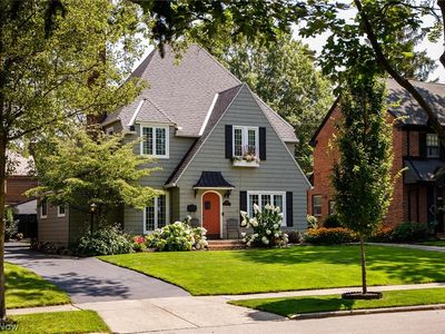 3625 Tolland Rd, Shaker Heights, OH, 44122
