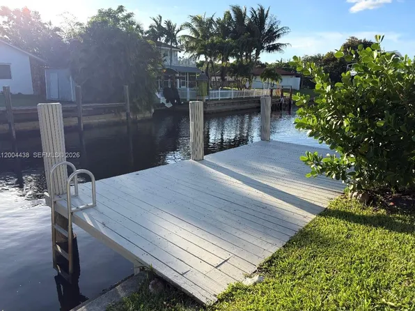 4396 SW 25th Ter #1-2, Fort Lauderdale, FL 33312