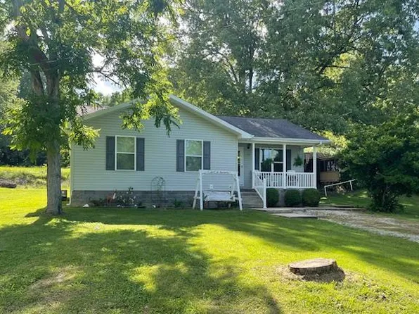 111 N Elm St, Mortons Gap, KY 42440