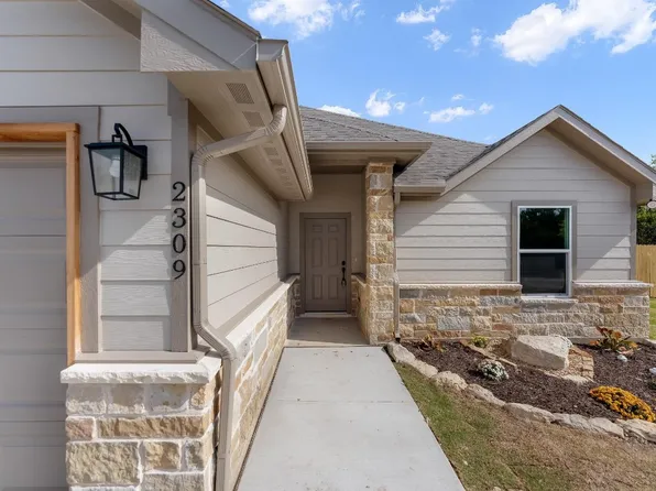 2309 Woodview Trl, Granbury, TX 76048