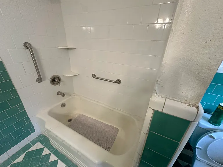5131 Cortelyou Ln — Photo 6