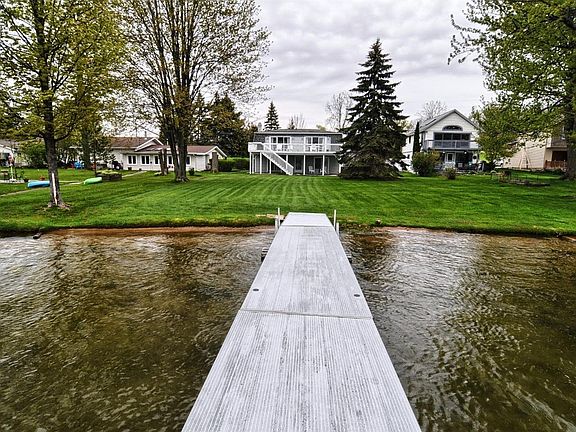 4th image of 6120 Lakeview Park Dr