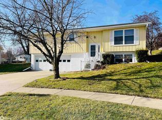 303 34th St, Fort Madison, IA 52627