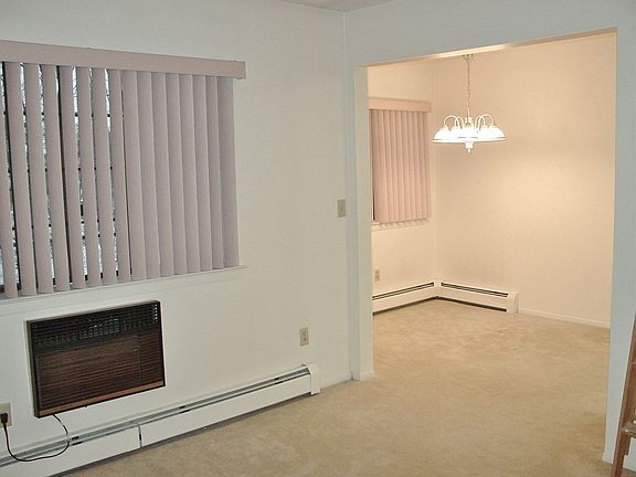 Livingroom/Dining Room