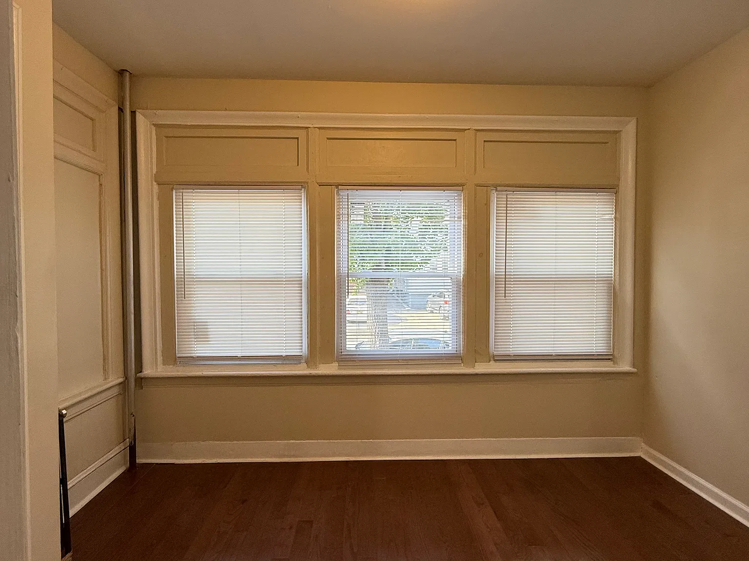 3 bed, $2,700 — Photo 3