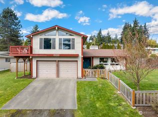 19301 67th Ave NE, Kenmore, WA 98028