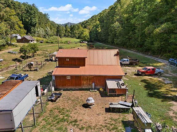 9th image of this home