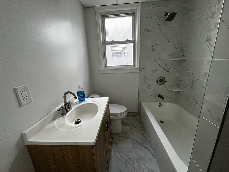 269 S Clinton St #1 — Photo 8