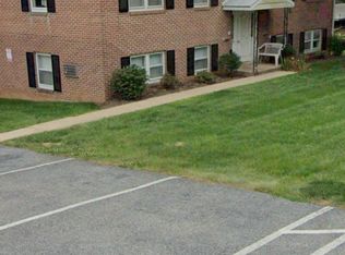 1670 Temple Ave #2, Lancaster, PA 17603