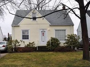 5502 Allanwood Rd, Parma, OH 44129