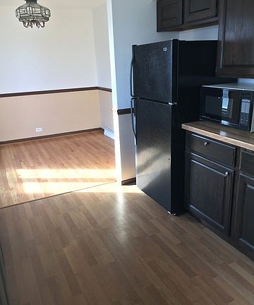 4th image of 3239 Gustav St