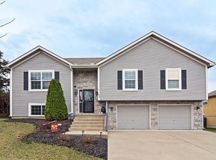 4808 Garland St, Leavenworth, KS 66048