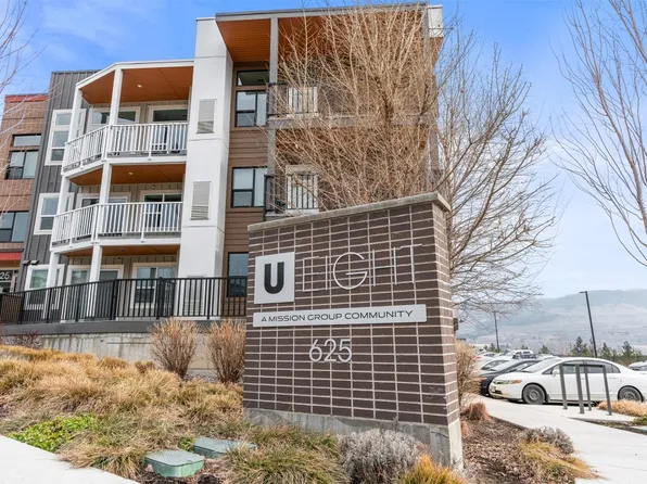 625 Academy Way #Penthouse 25, Kelowna, BC V1V 0E3