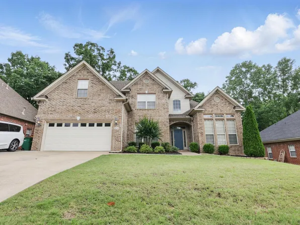 12714 Meadows Edge Ln, Little Rock, AR 72211