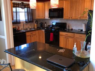 10816 Kelvin Ave, Philadelphia, PA 19116