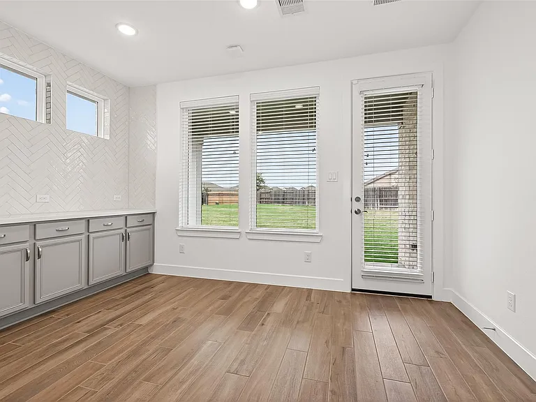 7218 Grassland Vista Ln — Photo 25
