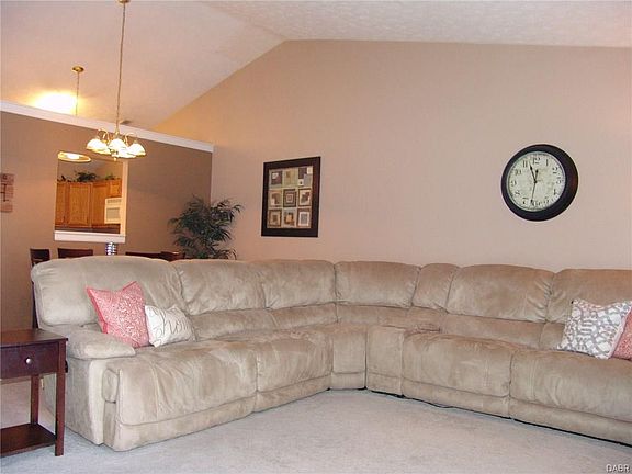 2nd image of 4187 Pheasant Ct
