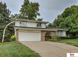 4717 S 14th St, Omaha, NE 68107