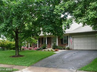 3206 Greenstone Way, Herndon, VA 20171