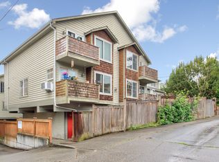 4809 40th Ave SW #B, Seattle, WA 98116