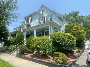 115 Eastern Ave, Lynn, MA 01902