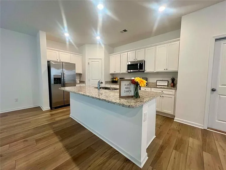 683 Evergreen Rd — Photo 14