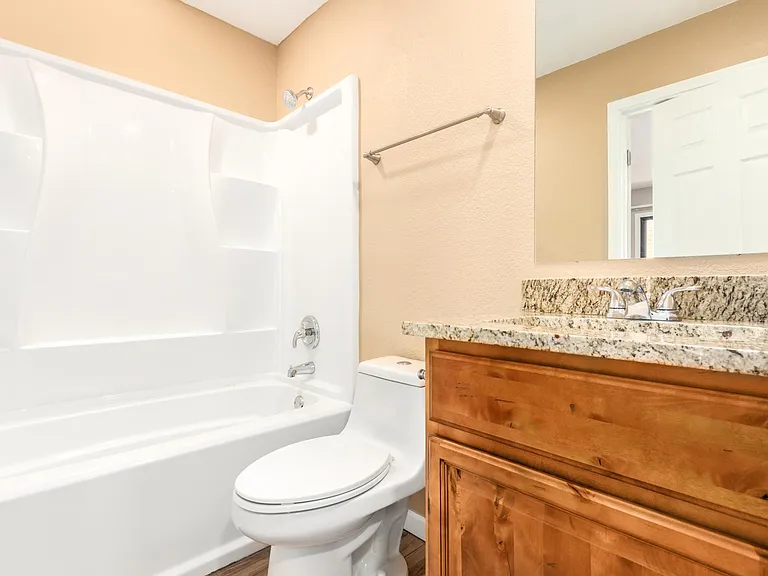 11640 N 51st Ave #216 — Photo 27