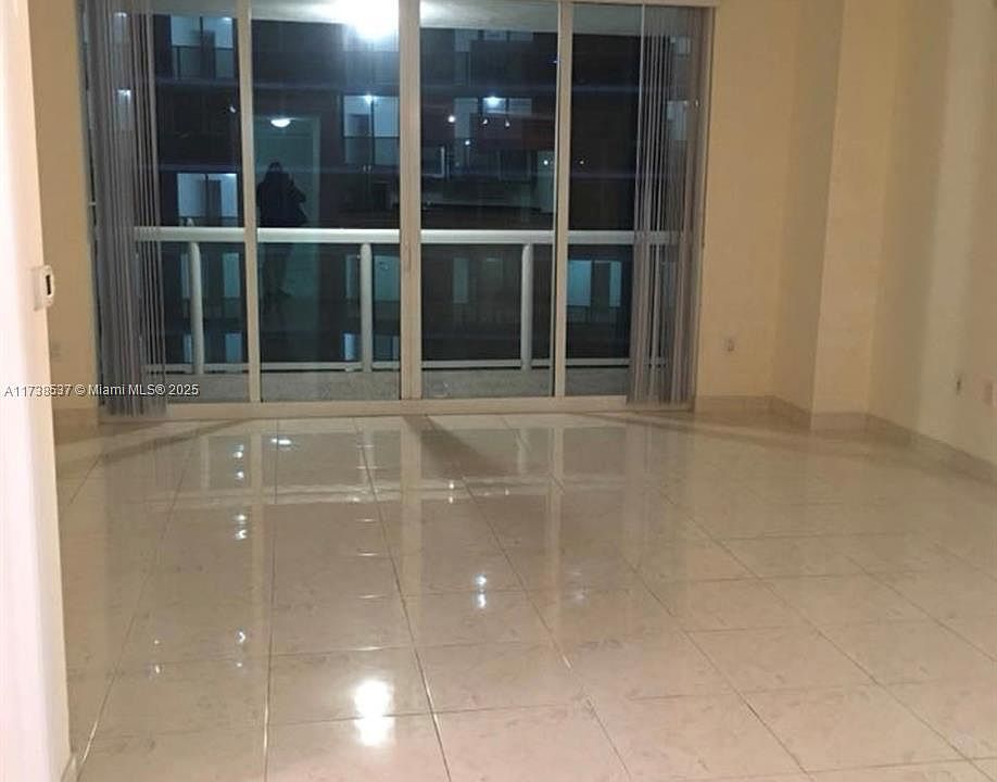 1st image of 1800 N Bayshore Dr APT 3311