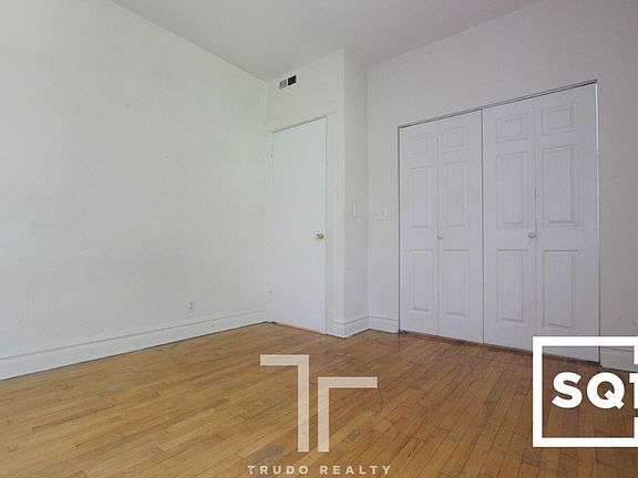 4th image of 5100 N Winchester Ave #5102-1