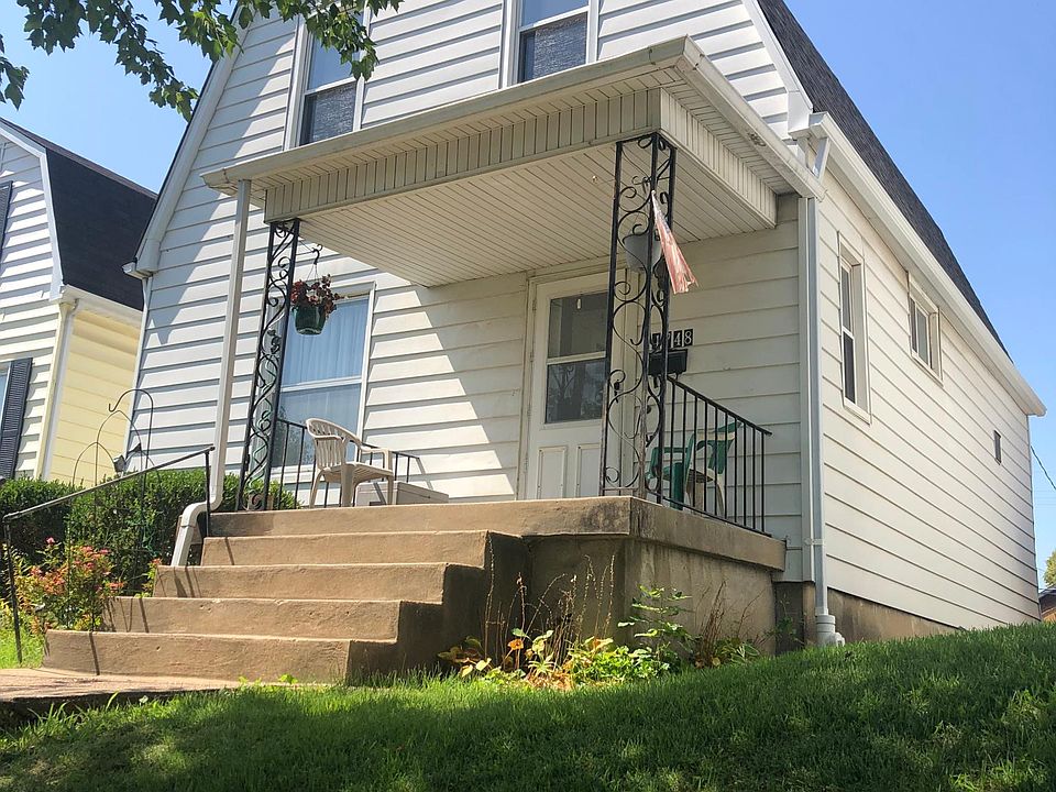 1st image of 4748 Dahlia Ave
