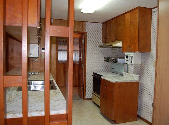 4th image of 133 Cedar Lane Dr