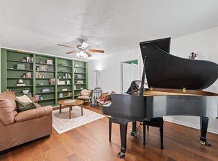 602 Harrisdale Ave, River Oaks, TX 76114