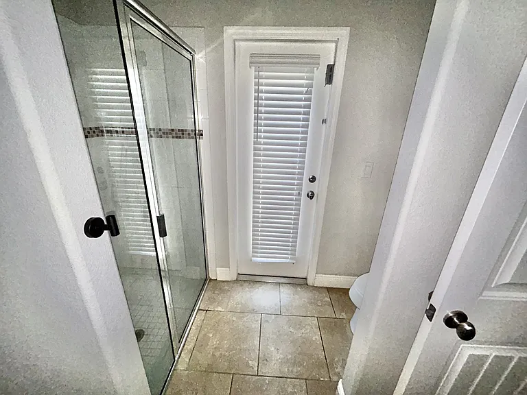 5365 Oakbourne Ave — Photo 8
