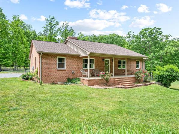 1365 Brake Rd, Elliston, VA 24087