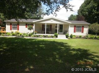 7956 W Ford Rd, Lexington, IN 47138