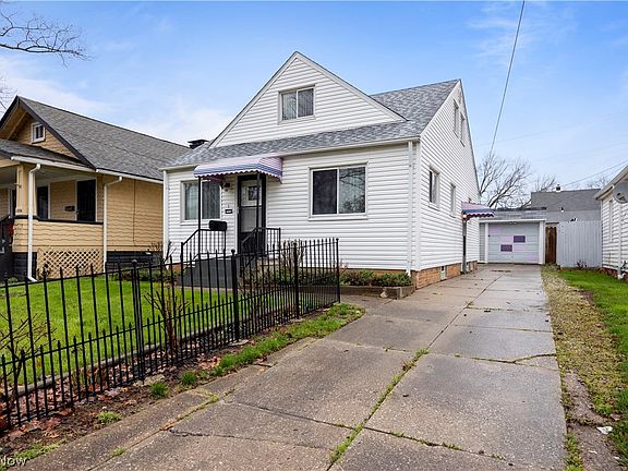 2nd image of 11804 Erwin Ave