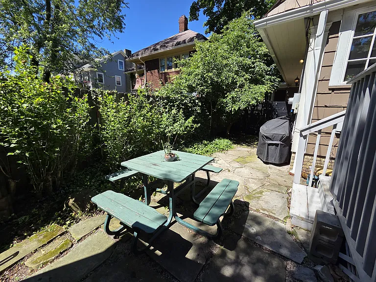 12724 Cedar Rd — Photo 7