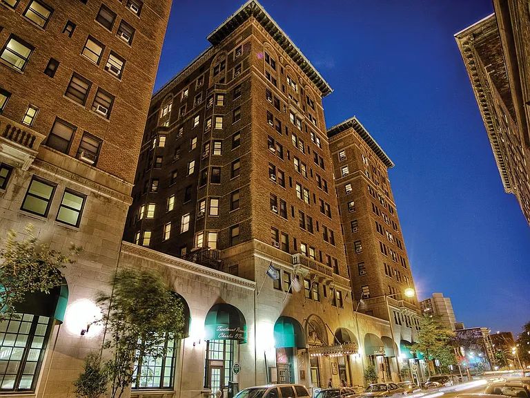 Visit our community at 3900 Chestnut Street