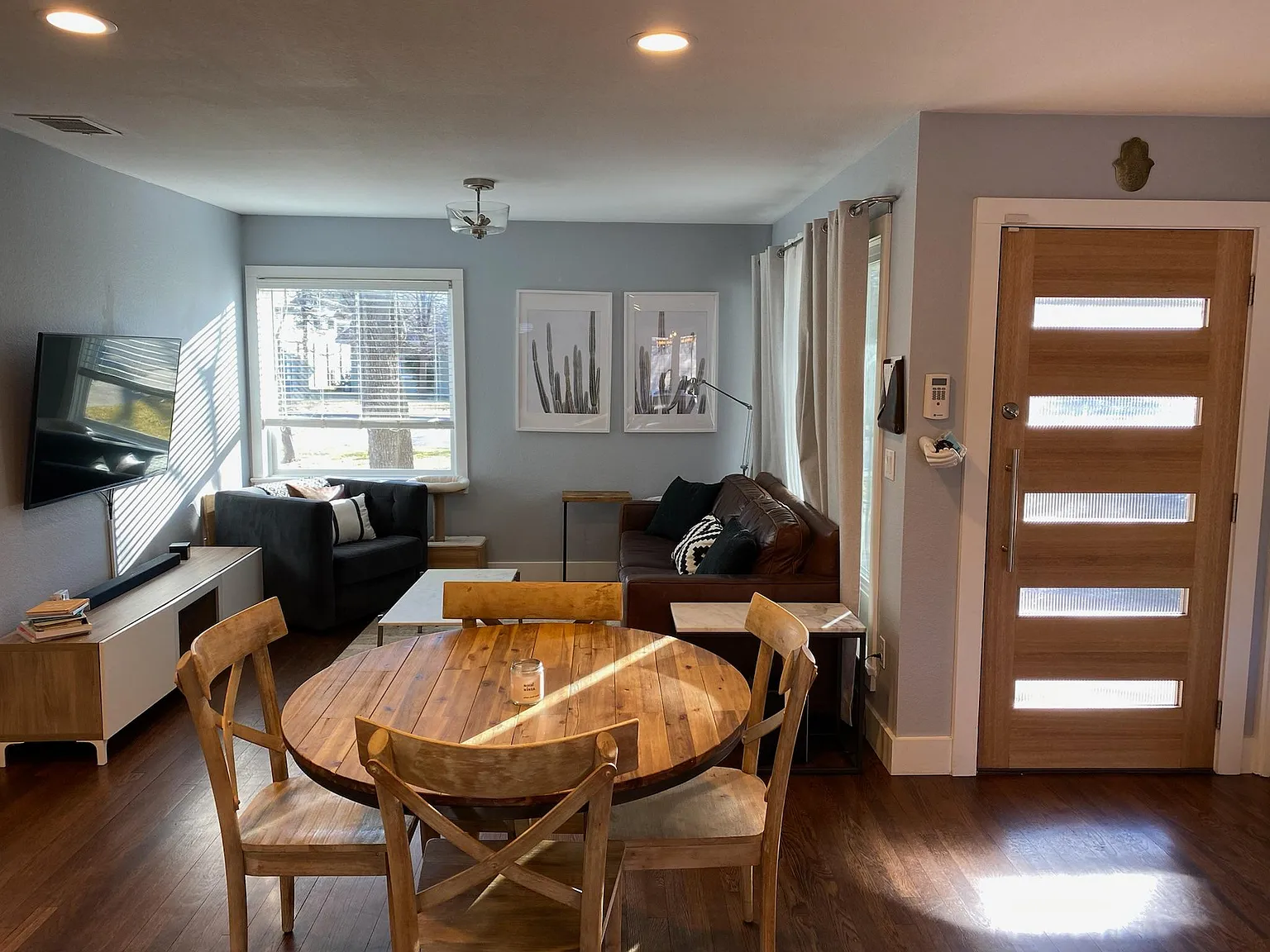 2604 Ellise Ave — Photo 4