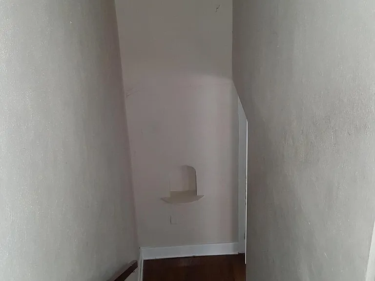 327 Decelle St #A — Photo 16
