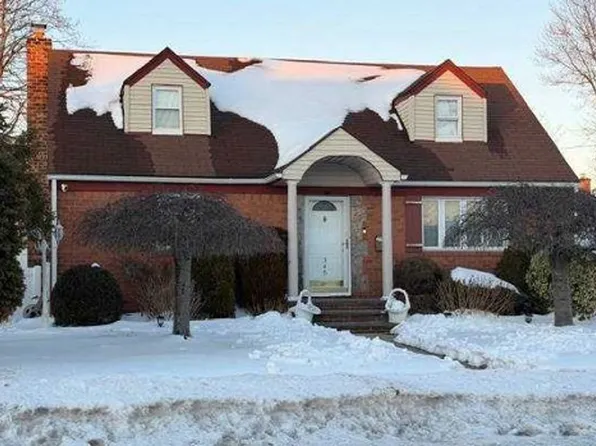 345 Hendrickson Ave, Valley Stream, NY 11580