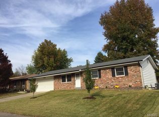 3028 Cypress Dr, Saint Charles, MO 63301