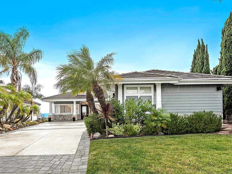 25256 Manzanita Dr — Photo 43