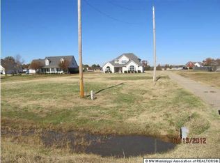 4616 Holly Springs Rd, Hernando, MS 38632