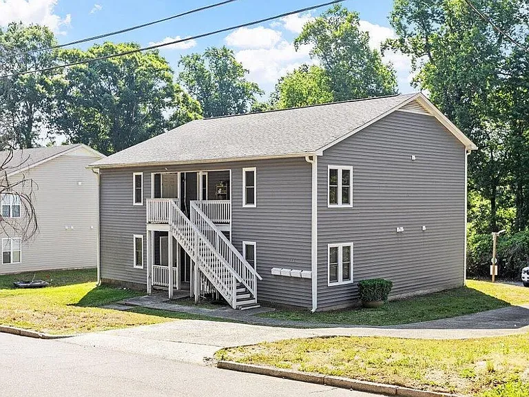 916 Fiske St #B — Photo 19