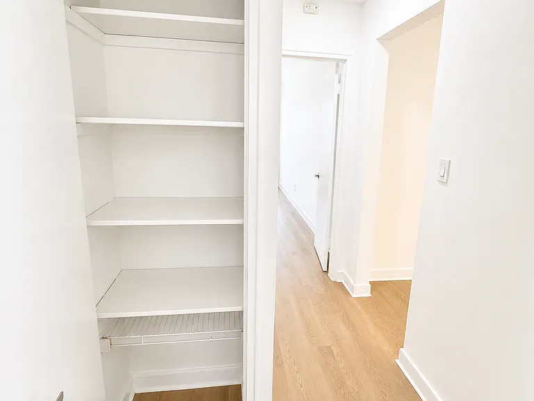 7036 Strathmore St #109 — Photo 8